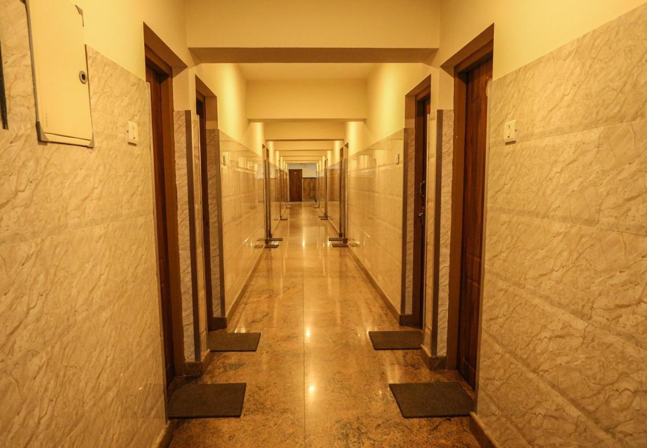 Hare Krishna Inn Guruvayur Ngoại thất bức ảnh