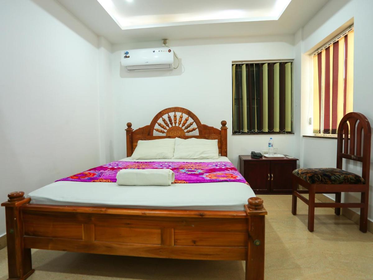 Hare Krishna Inn Guruvayur Ngoại thất bức ảnh